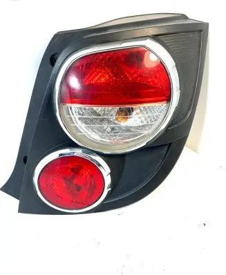 Chevrolet Aveo Rear/tail lights