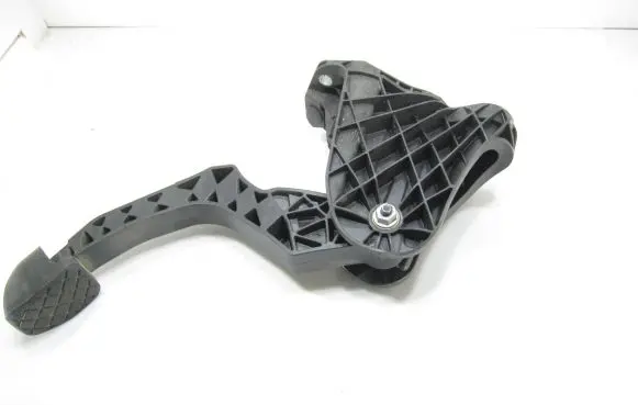 Clutch pedal