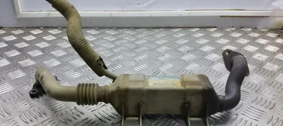 Toyota RAV 4 (XA30) EGR valve cooler 2568026040