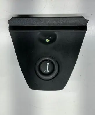 BMW i3 Cigarette lighter 9282961 78208 03040506V