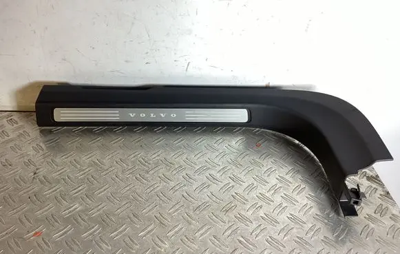 Volvo S90, V90 Front sill trim cover 31377617