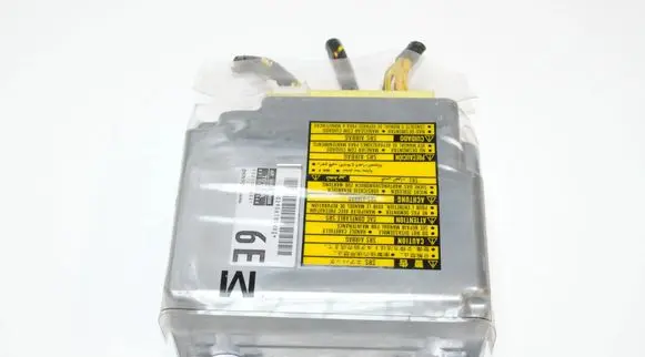 Audi A4 S4 B8 8K Airbag control unit/module 8917030540