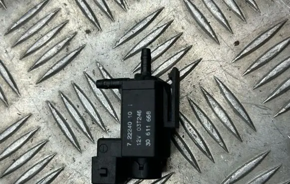 BMW 3 E46 Turbo solenoid valve 72224010 30611668