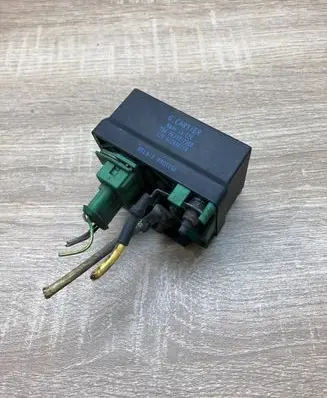 Peugeot 307 Glow plug pre-heat relay 9639912580 51299011A