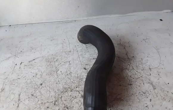 Volvo XC90 Intercooler hose/pipe 30766440