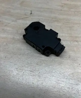 Mercedes-Benz CLS C257 Air flap motor/actuator T43758B ZBAT0069D00