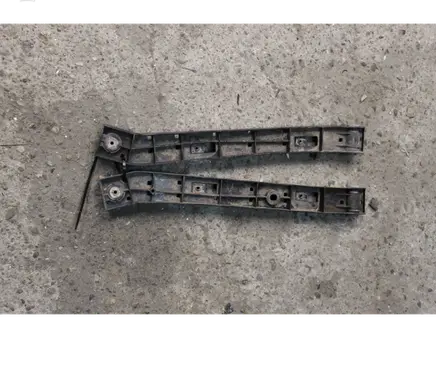Renault Clio V Radiator mount bracket 