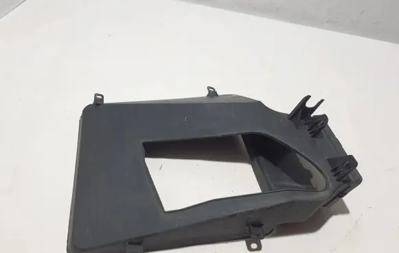Tesla Model S Intercooler air guide/duct channel 1011520