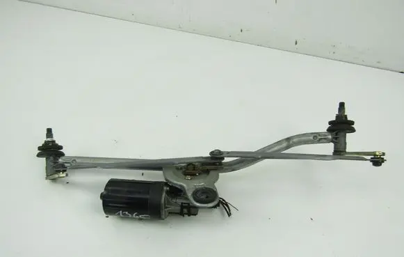 BMW 3 E46 Front wiper linkage 039024135