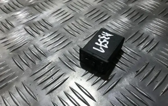 Renault Scenic I Fuel (gas) shift switch in3 in-3