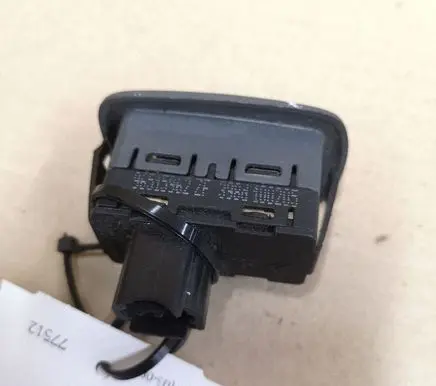 Citroen C5 Electric window control switch 96515962ZF