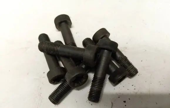 Toyota Avensis T250 Nuts/bolts 