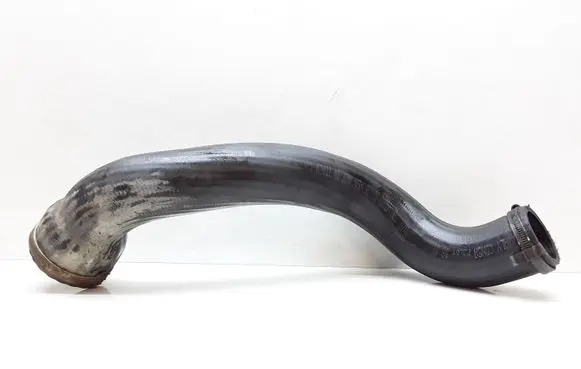 Volvo V70 Intercooler hose/pipe