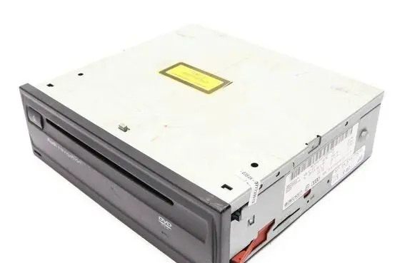 Audi A6 S6 C6 4F Navigation unit CD/DVD player 4F0910808E 4E0919887M
