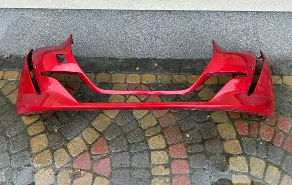 Peugeot 208 Front bumper 9629055580