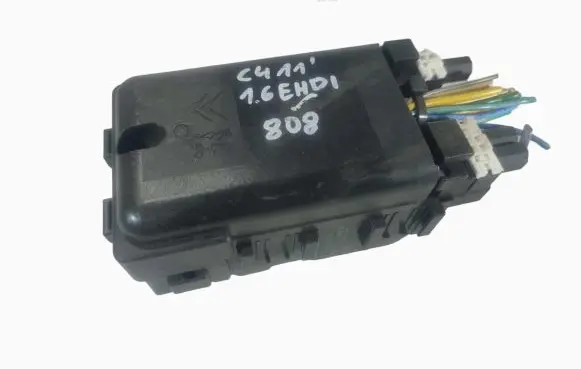 Citroen C4 III e-C4 Fuse box set 9665492680