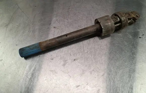 Audi A4 S4 B5 8D Steering column universal joint