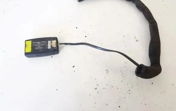 Audi A8 S8 D2 4D Antenna control unit 4d0919893 7612001123
