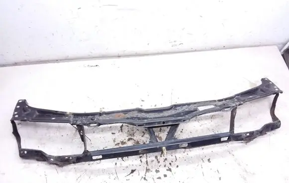 Top upper radiator support slam panel