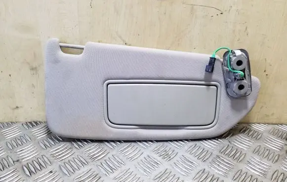 Volvo XC90 Sun visor