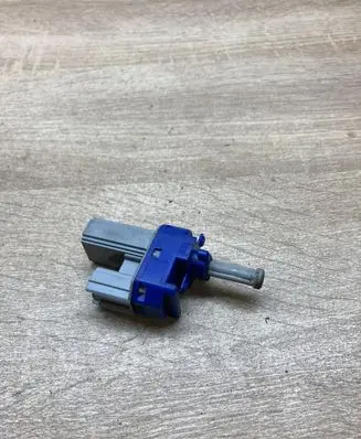 Mazda 3 I Brake pedal sensor switch BP4K MAZDABRAKESENSOR