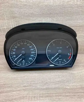 BMW 3 E90 E91 Speedometer (instrument cluster) 9110205 641020379