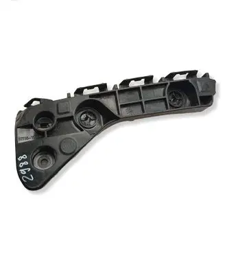 Toyota Hilux VIII Front bumper mounting bracket 52116YP050