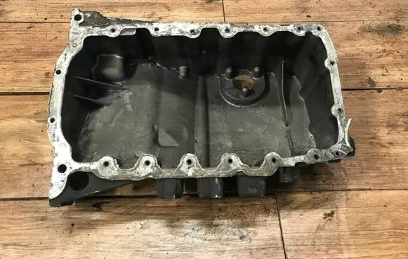 Audi A4 S4 B7 8E 8H Oil sump 03G103603J