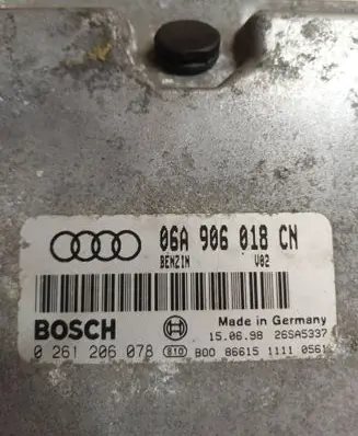 Audi A3 S3 8L Engine control unit/module 06A906018CN 26SA5337 0261206078