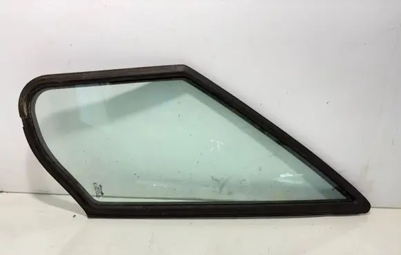 Citroen Jumper Front vent window/glass (coupe) AS2