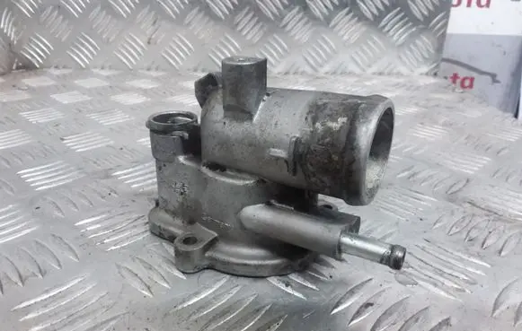 Mercedes-Benz E W210 Thermostat/thermostat housing A6132030175