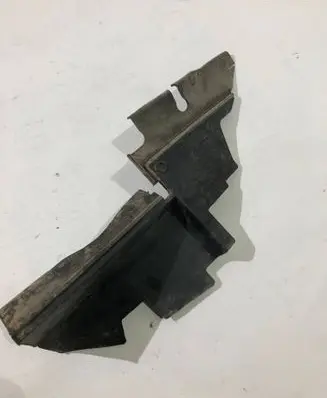 Ford Focus Intercooler air guide/duct channel 3M518311A D2L4A