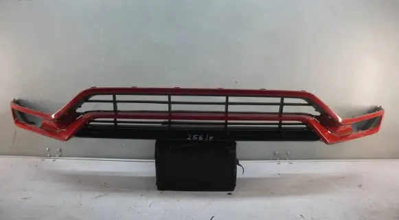Front bumper lip