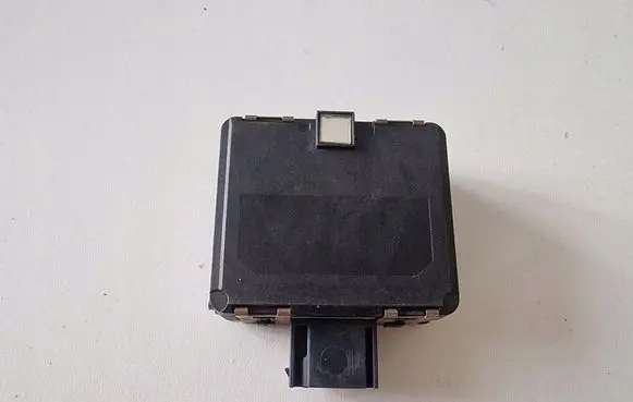 Volkswagen Touran III Distronic sensor radar 5QA907561B