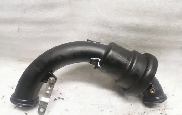 Mercedes-Benz B W246 W242 Air intake hose/pipe A6511400387 4012203C