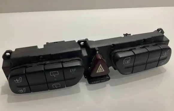 Mercedes-Benz Sprinter W906 Hazard light switch 2038218658 30489457001 3306410200