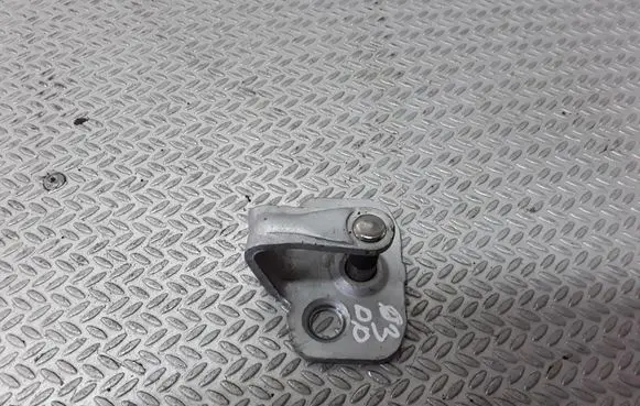 Saab 9-3 Ver2 Rear door lock loop/hook striker 