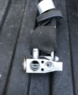 Lexus IS III XE30 Air conditioning (A/C) expansion valve 4475003950