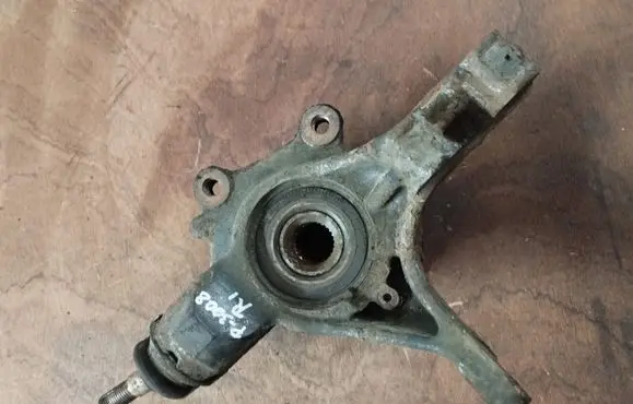 Peugeot 3008 I Front wheel hub