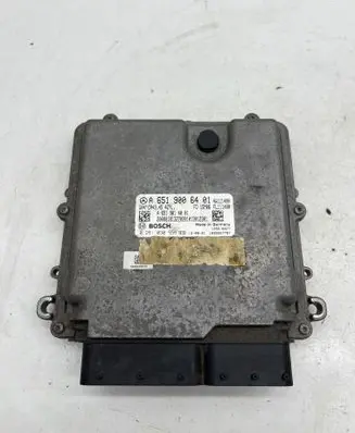 Mercedes-Benz C W205 Engine control unit/module A6519006401 1039S57787 A6519014001