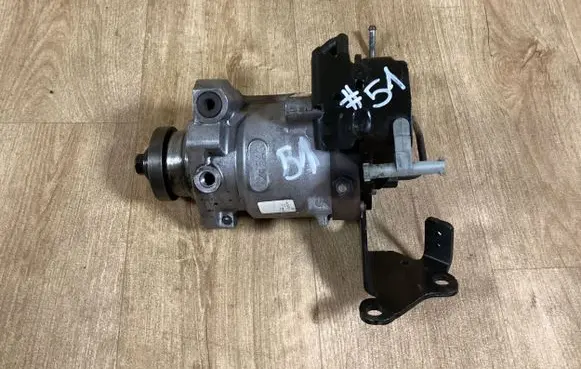 Ford Mondeo Mk III Fuel injection high pressure pump 5S7Q9B395AA R9044Z090A 1043714LYE