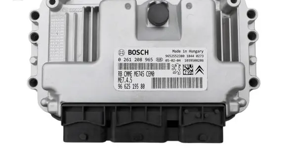 Peugeot 207 Engine control unit/module 0261208965 9662519580