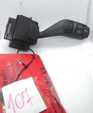 Ford Connect Wiper control stalk 17D940