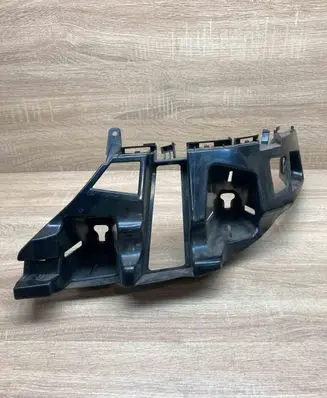 Mercedes-Benz S C217 Rear bumper mounting bracket A2178850165 17225