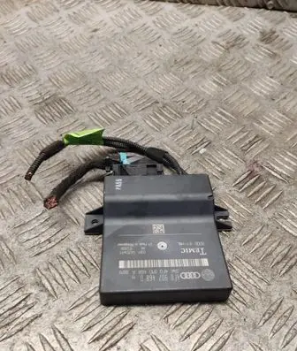 Audi A6 S6 C6 4F Gateway control module 4f0907468d