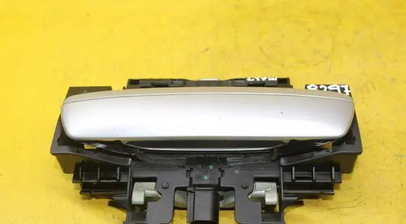 Audi A8 S8 D3 4E Front door exterior handle
