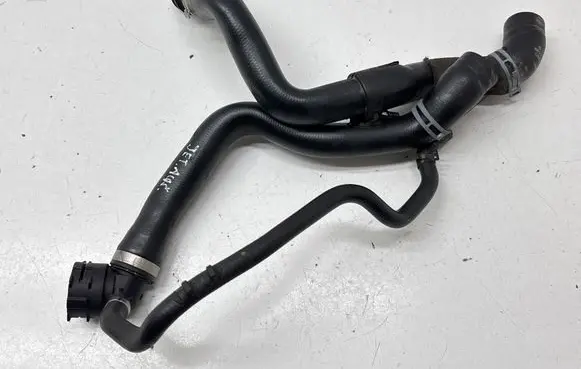 Volkswagen Jetta VII Engine coolant pipe/hose 5QM12104 ZD250319