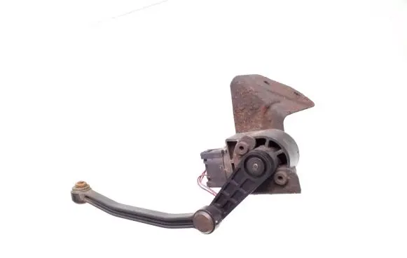 Headlight/headlamp level sensor