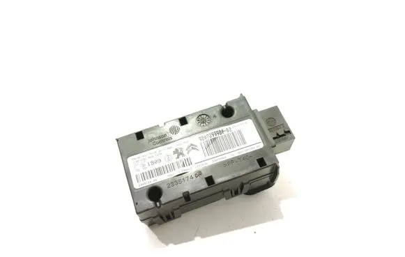 Peugeot 508 Tire pressure control unit 9807299980