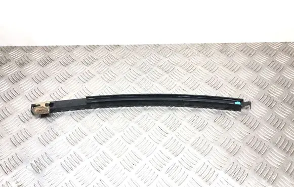 Mercedes-Benz E W211 Rear door window/glass frame 
